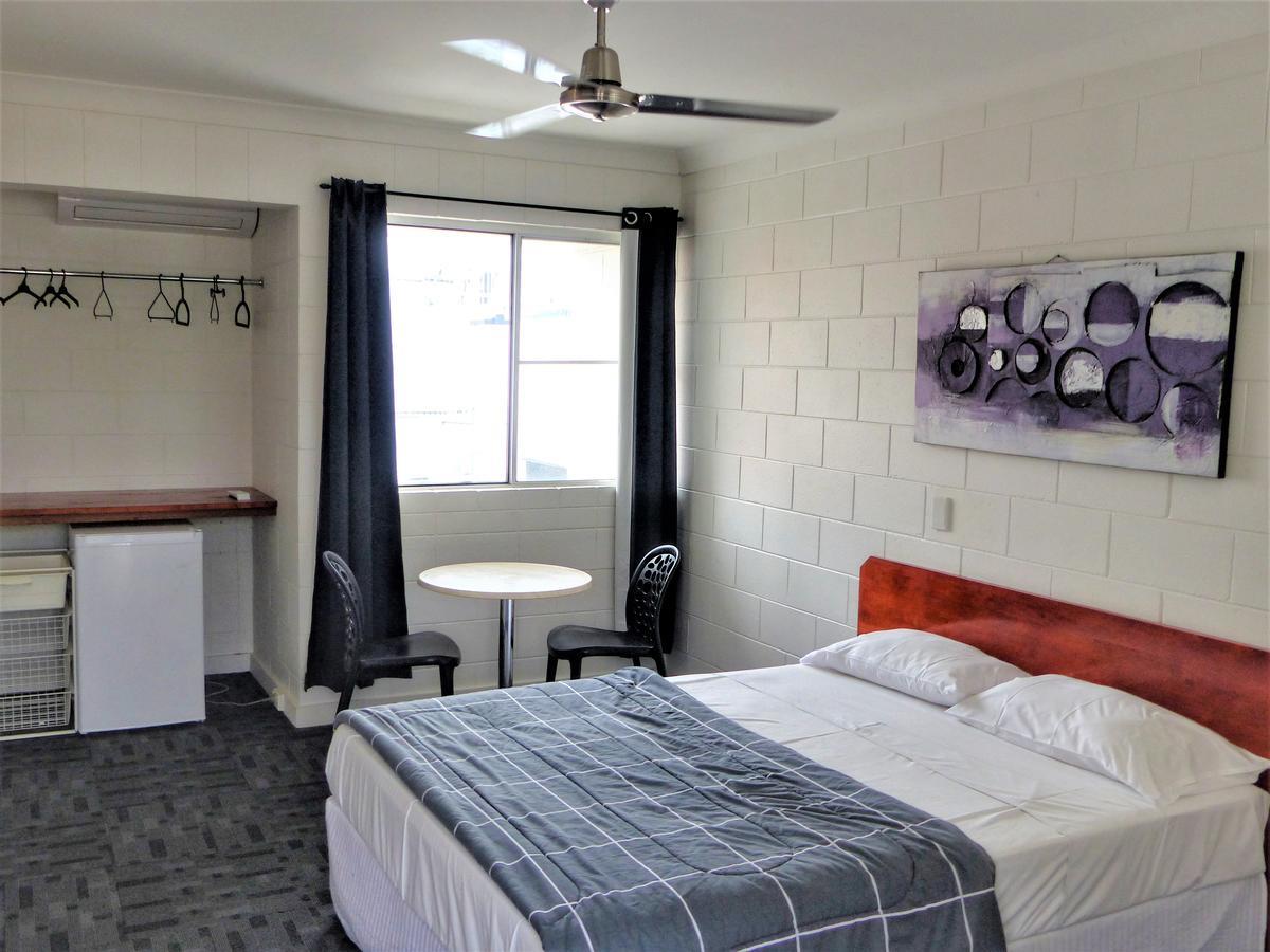 Foreign Exchange Accommodation-Beachside Townsville Eksteriør billede